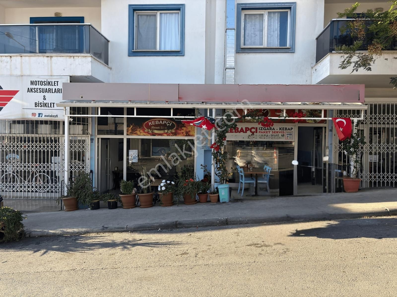 Gümbet, Cadde Üzeri Tabela Değeri Yüksek Satılık 2 Adet Dükkan