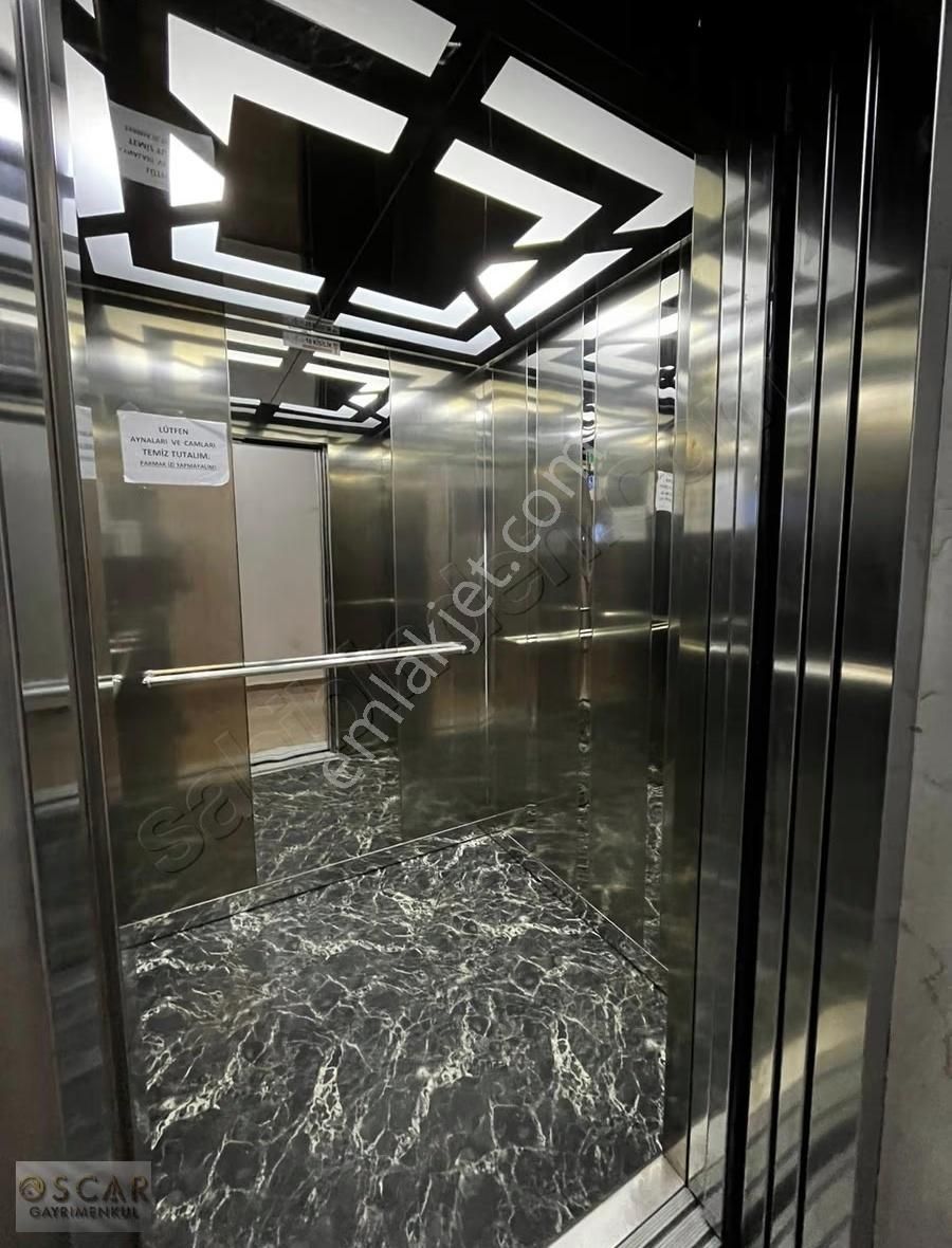 Hastane, Jarndarma Ve Karakola Çok Yakın 1+1 !!!!