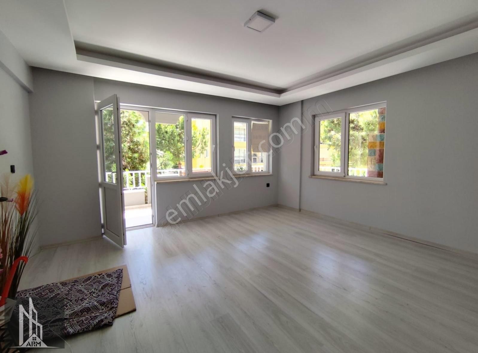 Çamlikta Kiralık Daire - Görsel 20