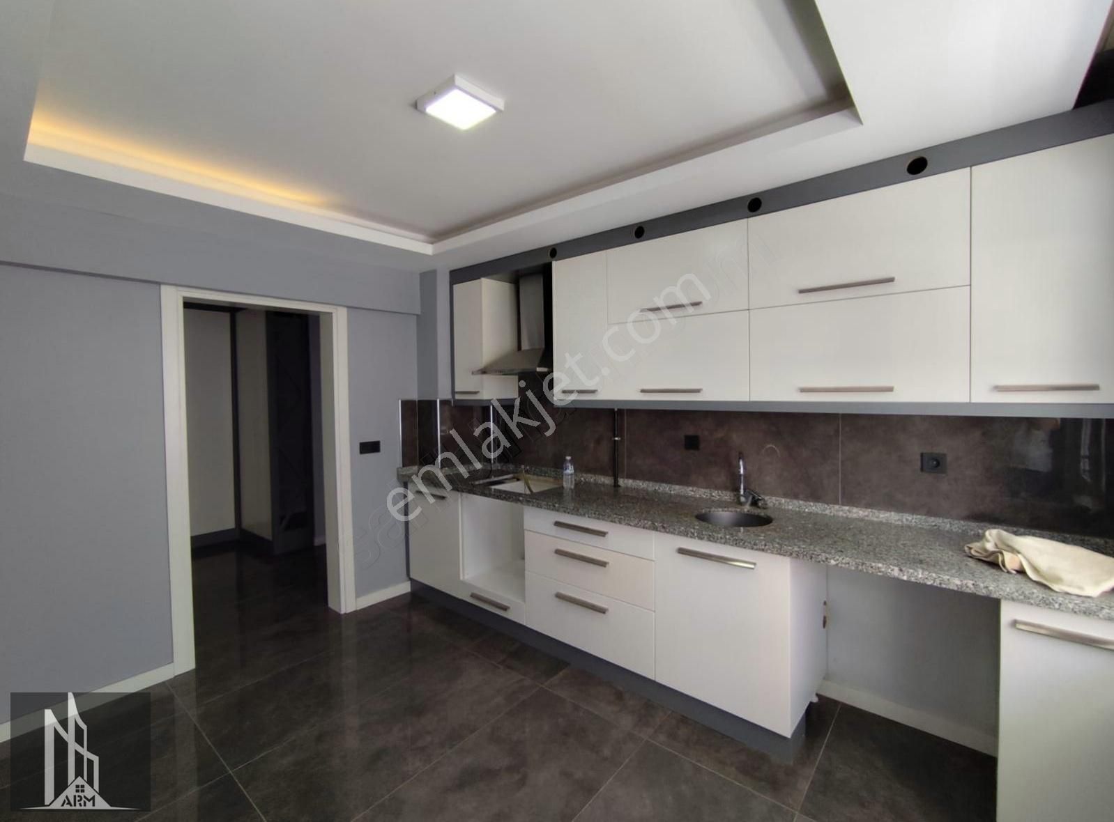 Çamlikta Kiralık Daire