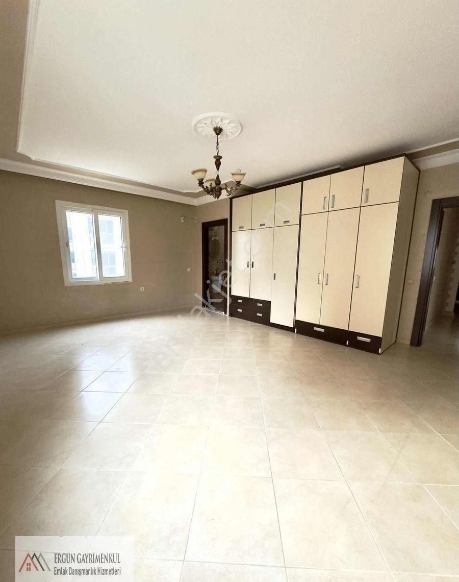 Menderes Mezitlide 330 M² 4 Cephe 3 Balkon Geniş Oturum - Görsel 32