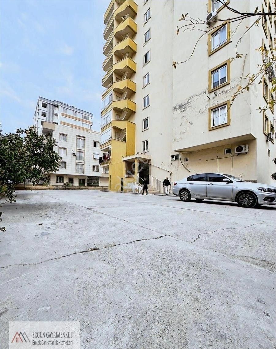 Menderes Mezitlide 330 M² 4 Cephe 3 Balkon Geniş Oturum - Görsel 28