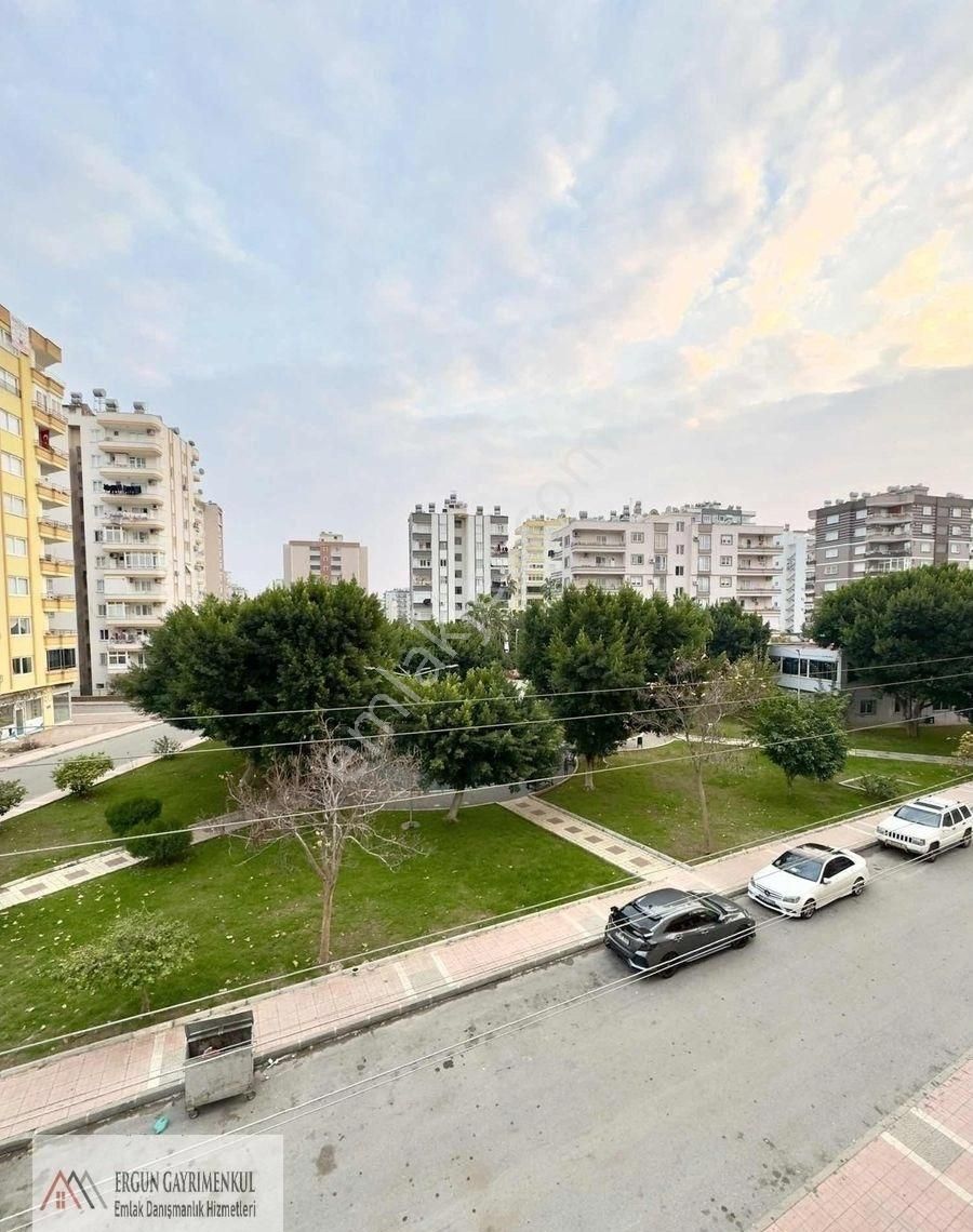 Menderes Mezitlide 330 M² 4 Cephe 3 Balkon Geniş Oturum - Görsel 27