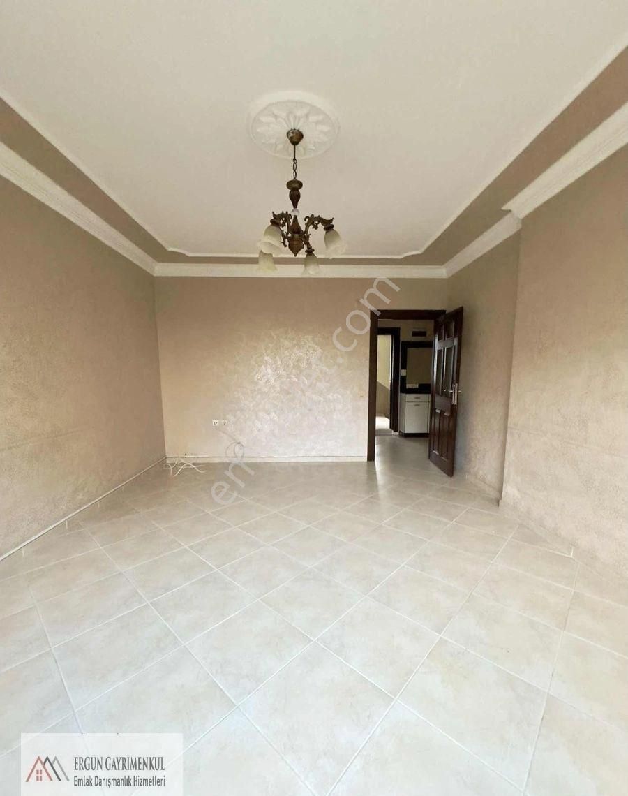 Menderes Mezitlide 330 M² 4 Cephe 3 Balkon Geniş Oturum - Görsel 15