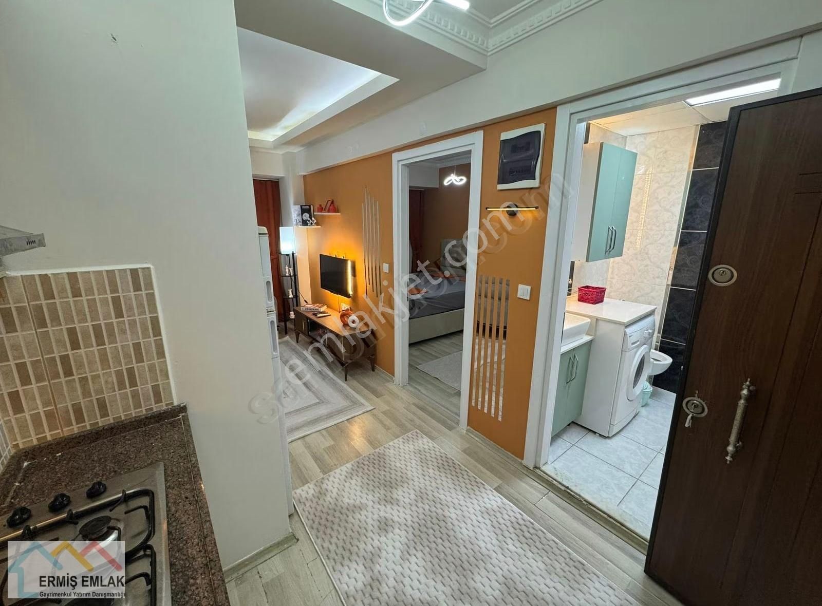 Eşyalı Satılık 1+1 Daire - Görsel 21