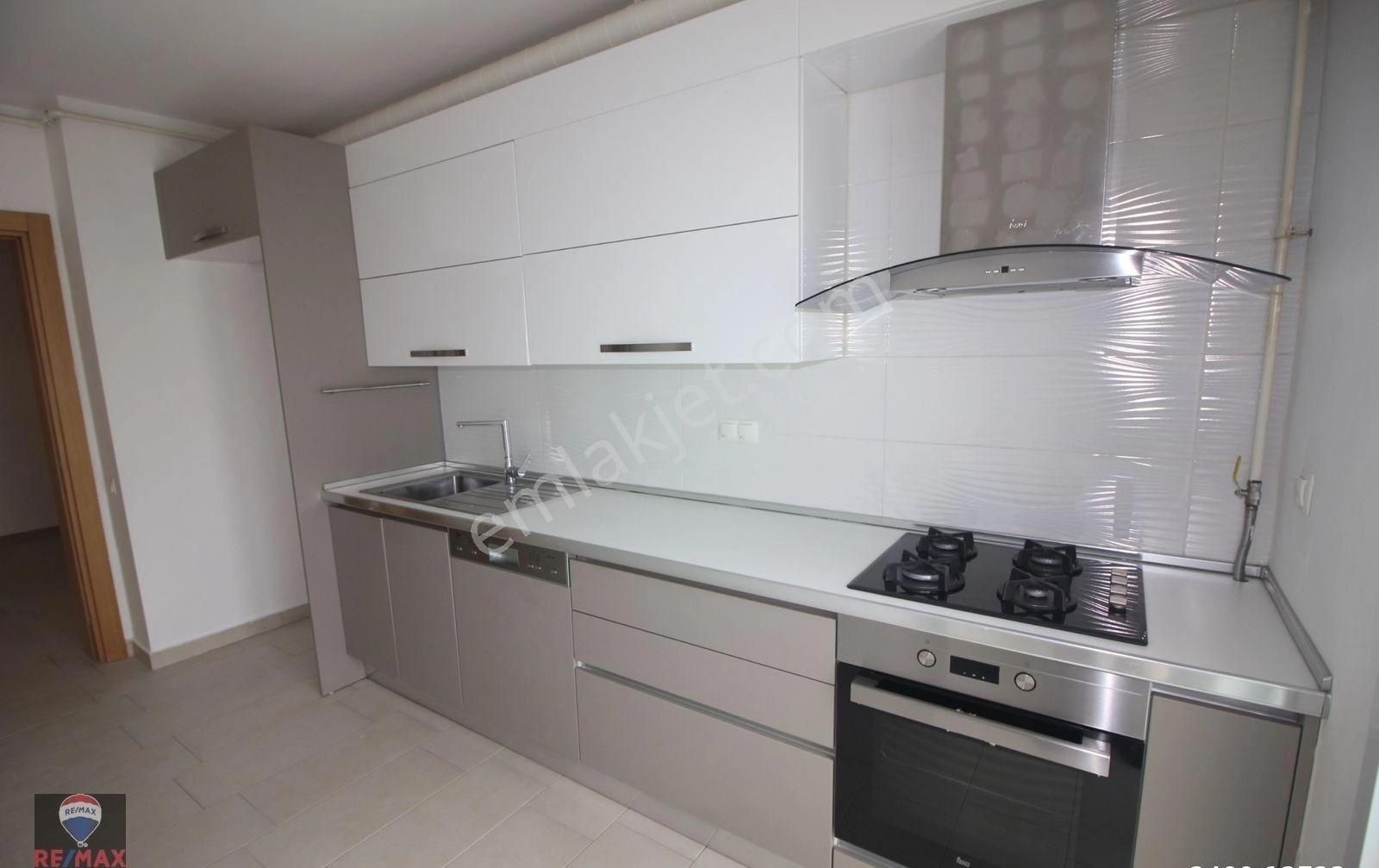 Oyak Buca 1.etap Kiralık 3+1 Daire Remax Model Küçükerol - Görsel 34