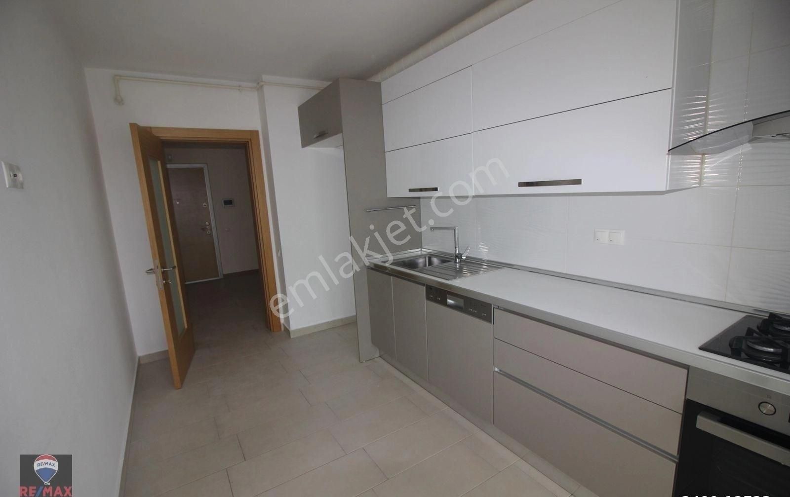 Oyak Buca 1.etap Kiralık 3+1 Daire Remax Model Küçükerol - Görsel 18