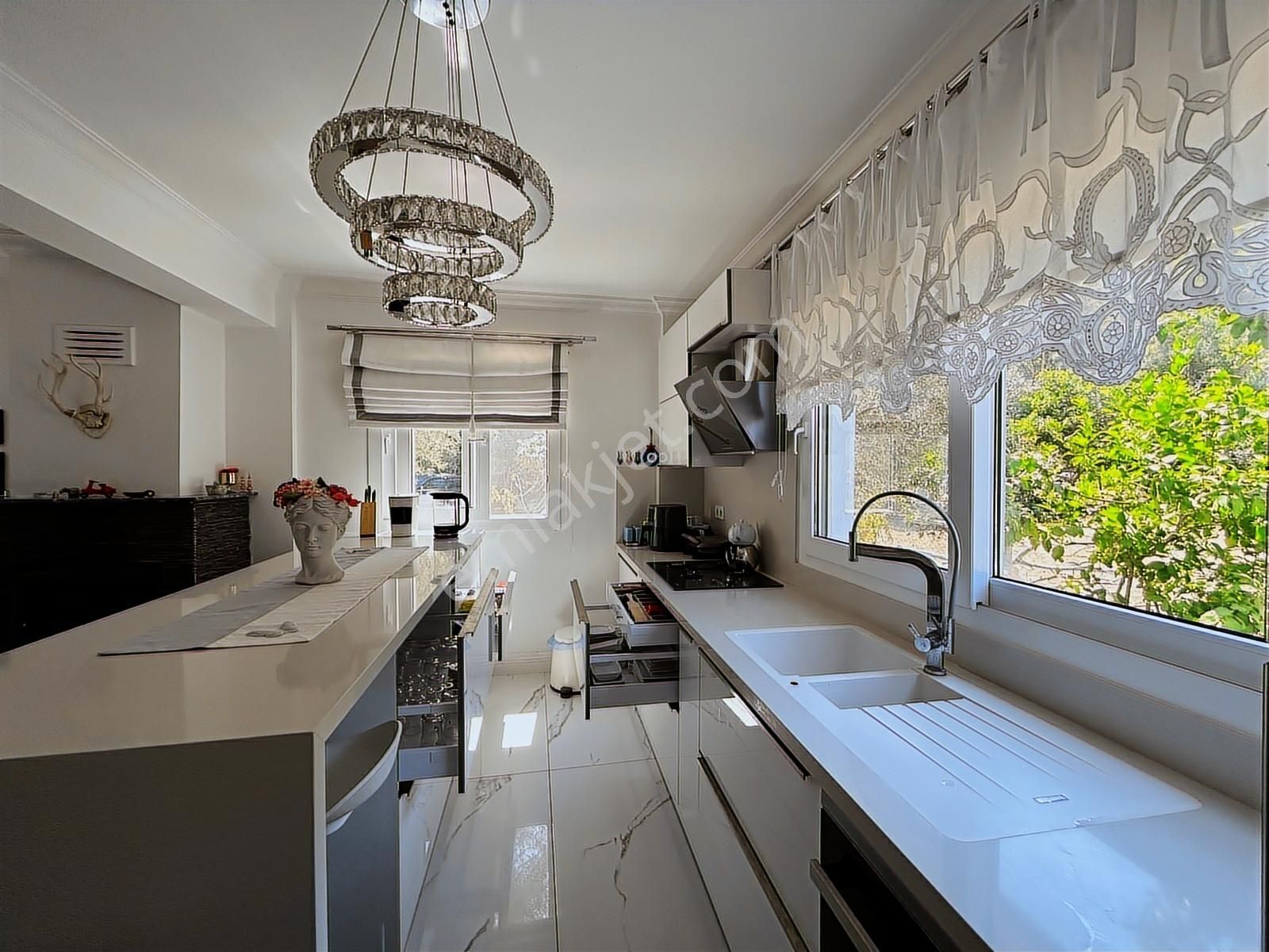 Mabel'den Marmaris Turgutta Harukulede Satılık Müstakil Ev - Görsel 19