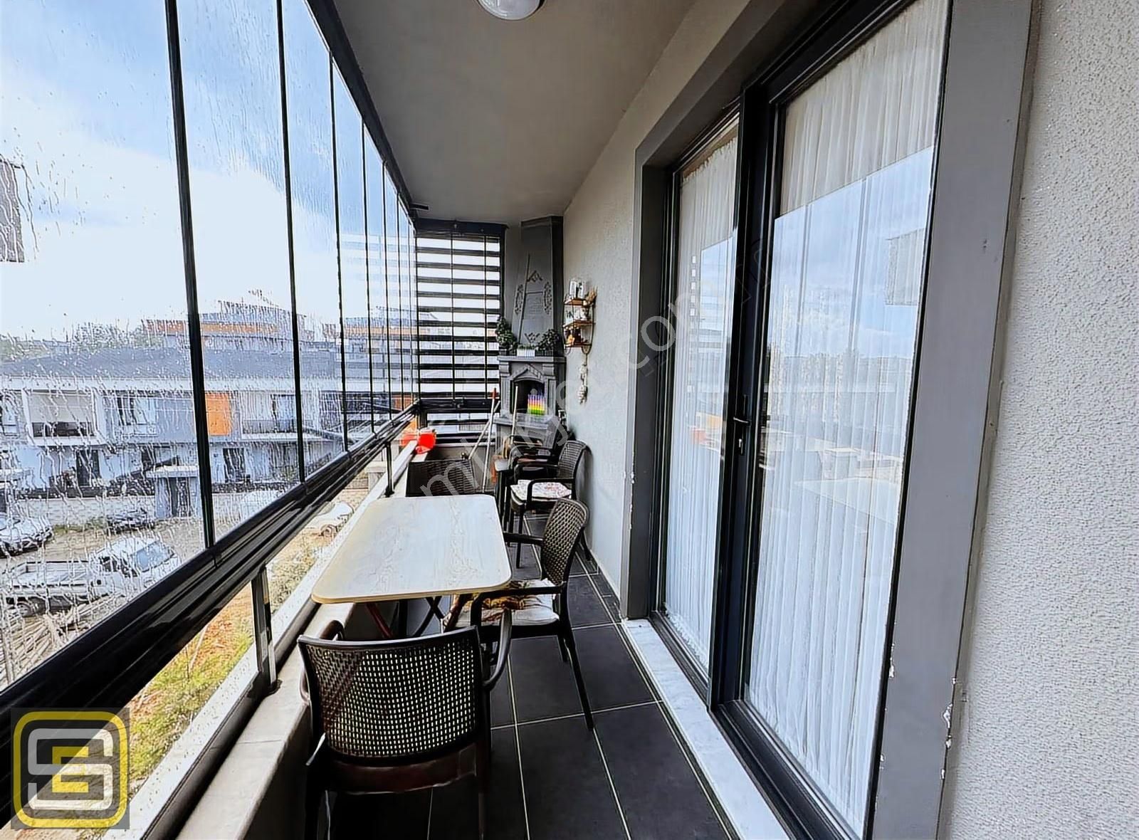 İki Havuzlu Lüks Sitede Ara Kat Mutfak Tamamen Ayrı 2+1 95 M2 - Görsel 27