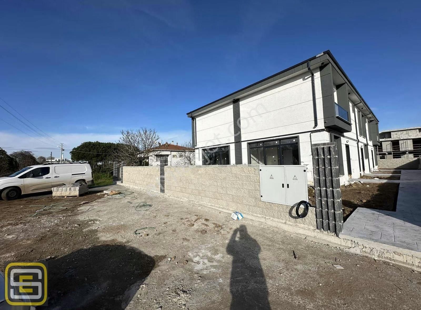 Müstakil Bahçeli Lüks Yaşam Daire Fiyatına 2+1 135 M2 Villa - Görsel 21