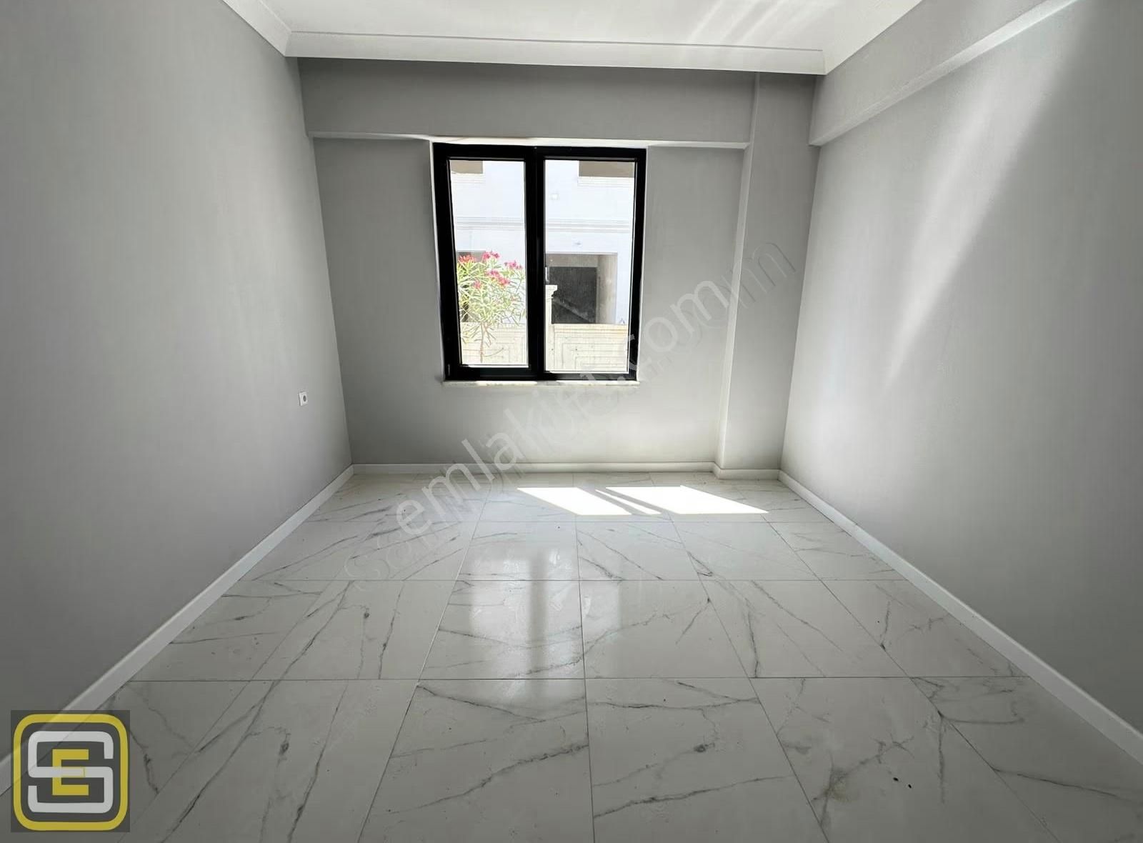 Karasu'da Lüks Sitede Havuz Başı Yerden Isıtmalı 2+1 85 M2 Daire - Görsel 16