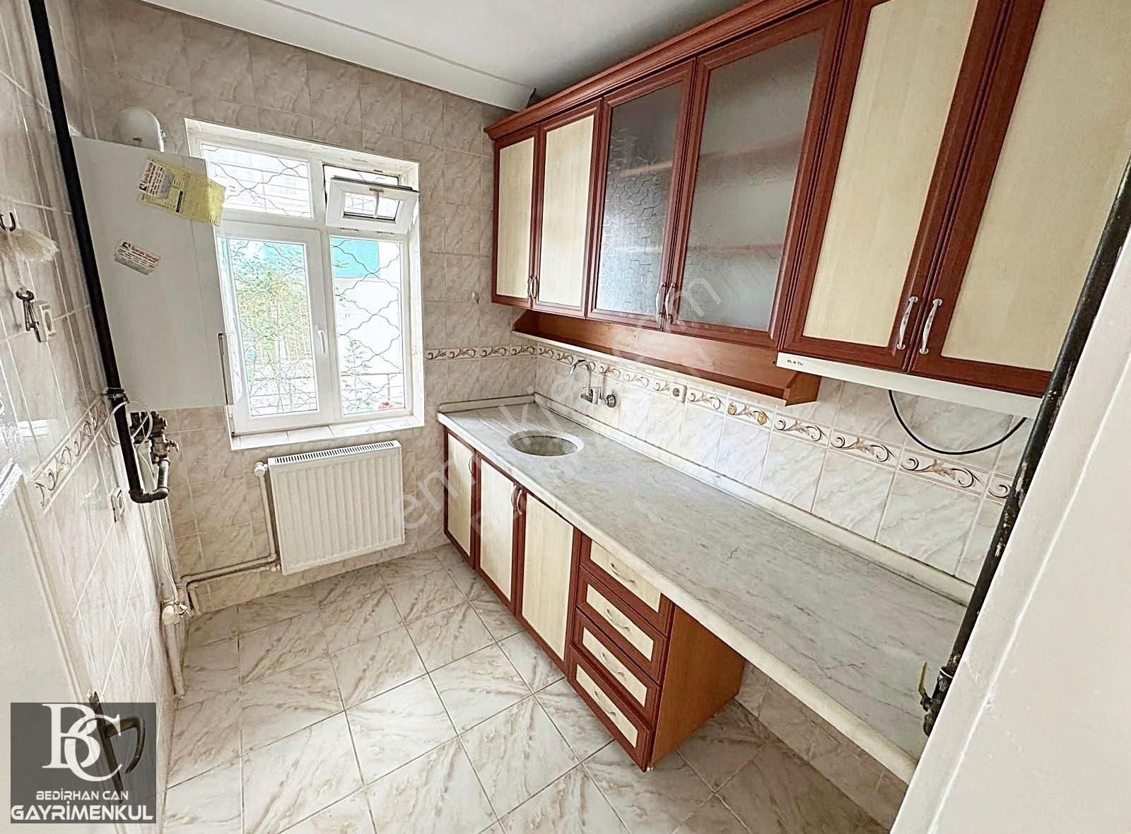 Yatırımcıya Uygun Y.giriş Full+full Yapılı Merkezi Lakosyon !!! - Görsel 6