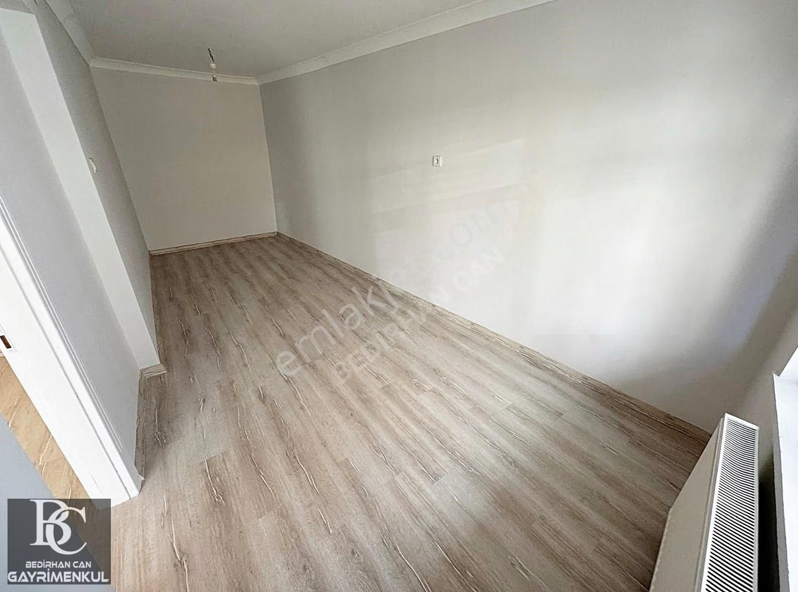 Yatırımcıya Uygun Y.giriş Full+full Yapılı Merkezi Lakosyon !!! - Görsel 3