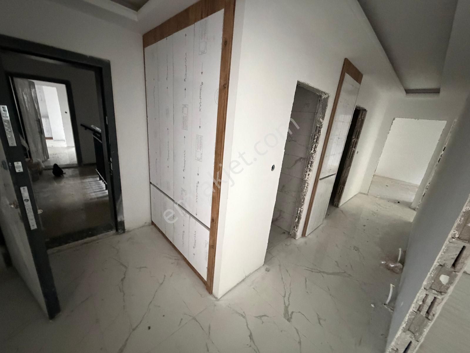 Tandoğan Mh'de 3+1 Ara Katta Ebeveyn Bnyo Giyinme Odalı Sıfır Daire!!! - Görsel 23