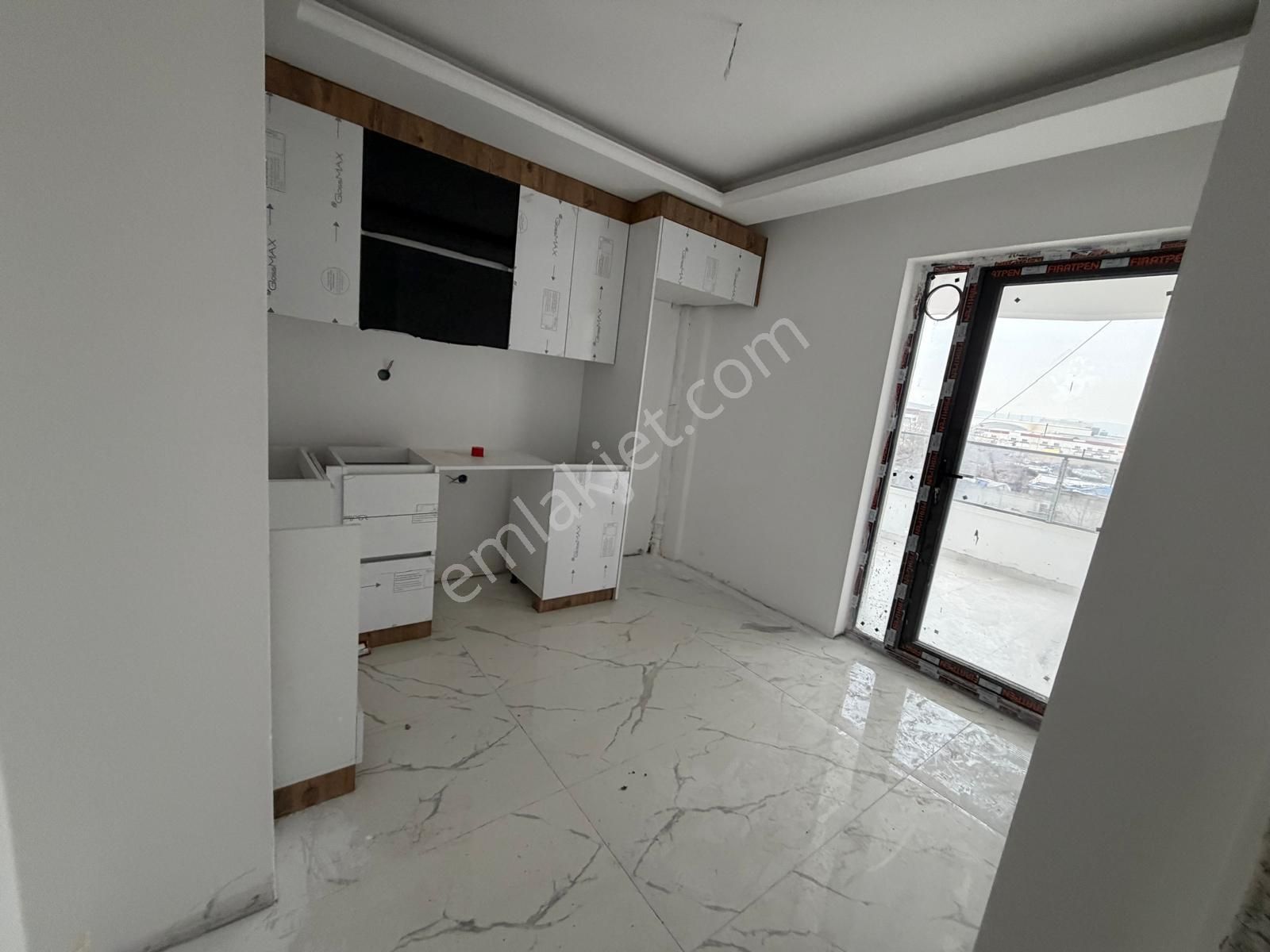 Tandoğan Mh'de 3+1 Ara Katta Ebeveyn Bnyo Giyinme Odalı Sıfır Daire!!! - Görsel 5