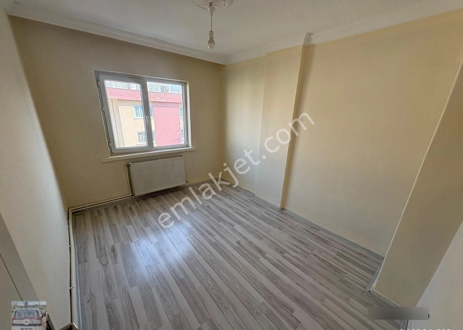 Ty Yılmaz'dan Mareşal'da Cadde Yakını Katta Ön Cephe 3+1 Daire!! - Görsel 2