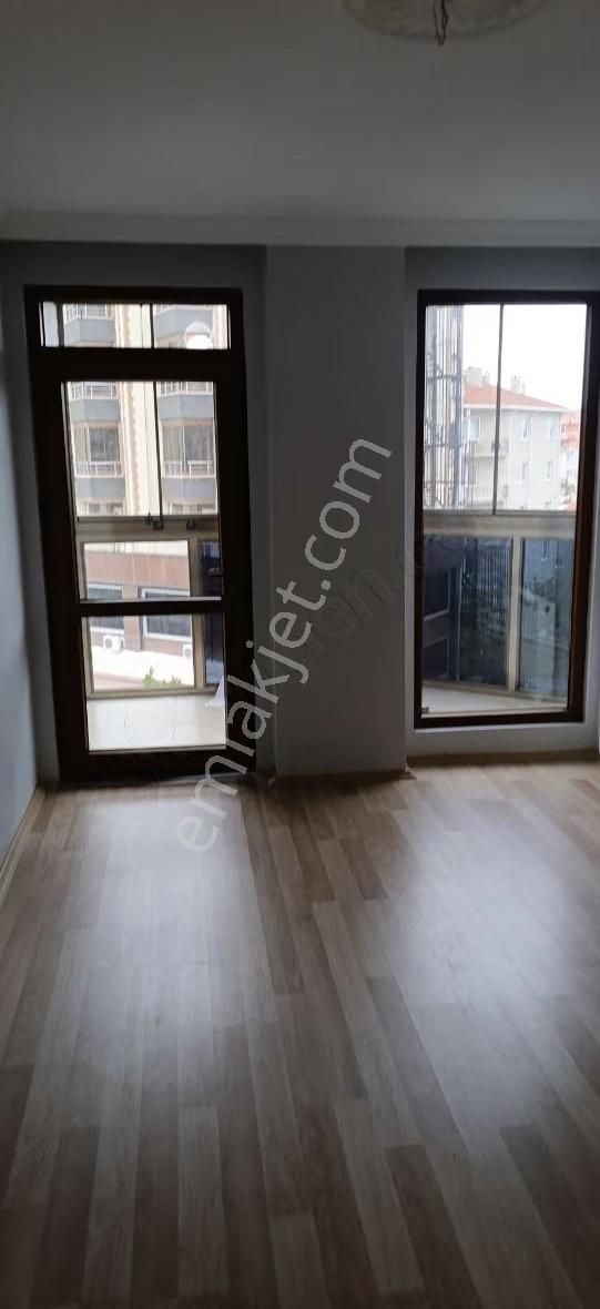 Çok Merkezi Konumda Kiralık 2+1 Daire - Görsel 7