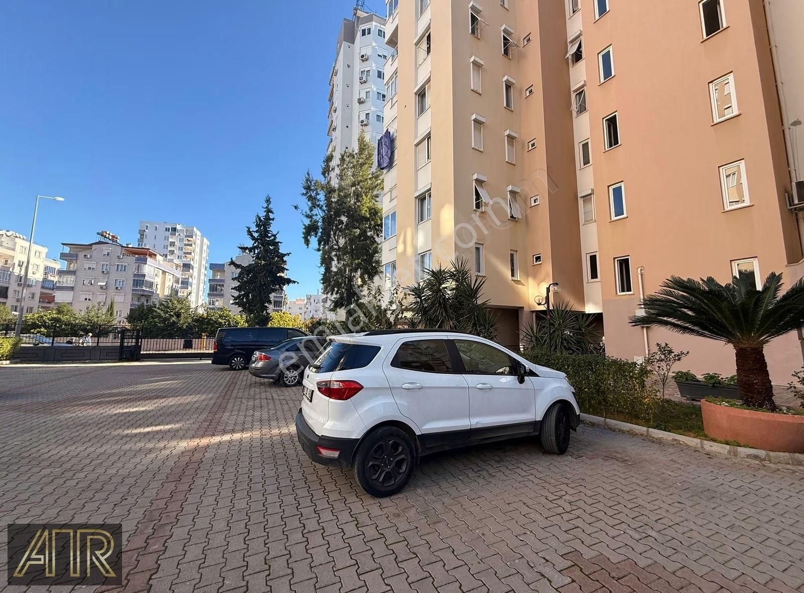 Geniş 3+1 Daire | 165 M² Net | Eşyalı | Güney Güneydoğu Cephe - Görsel 20