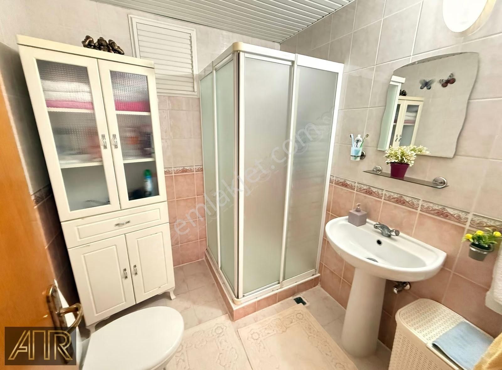 Geniş 3+1 Daire | 165 M² Net | Eşyalı | Güney Güneydoğu Cephe - Görsel 4