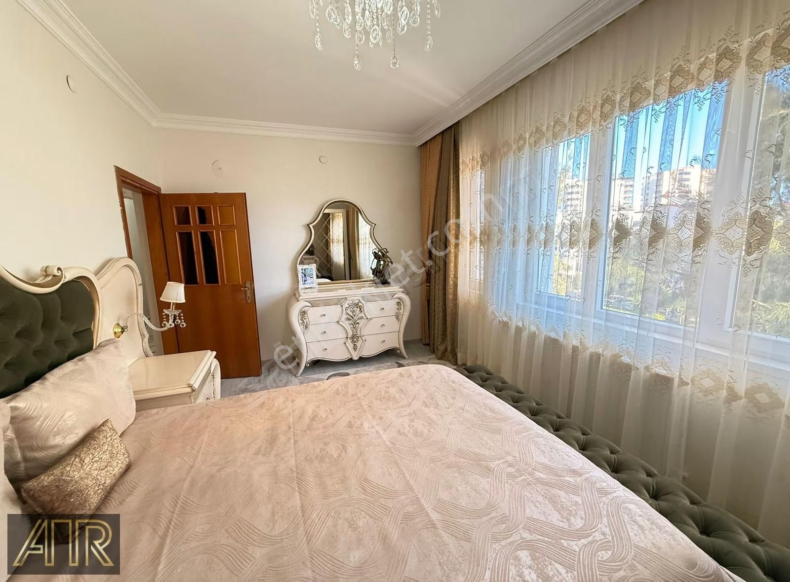 Geniş 3+1 Daire | 165 M² Net | Eşyalı | Güney Güneydoğu Cephe - Görsel 30