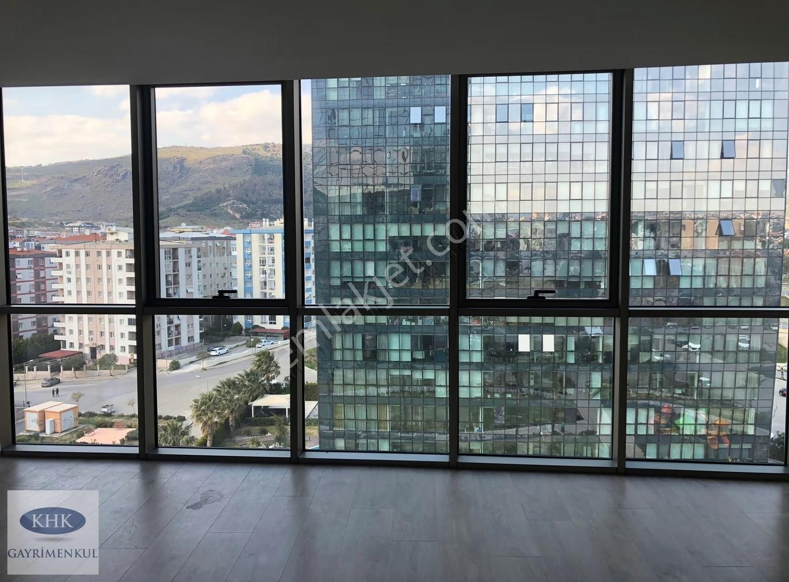 Karşıyakanın Seçkin Projesi Aypark Da Kiralık Lüks 3+1 Daire - Görsel 32