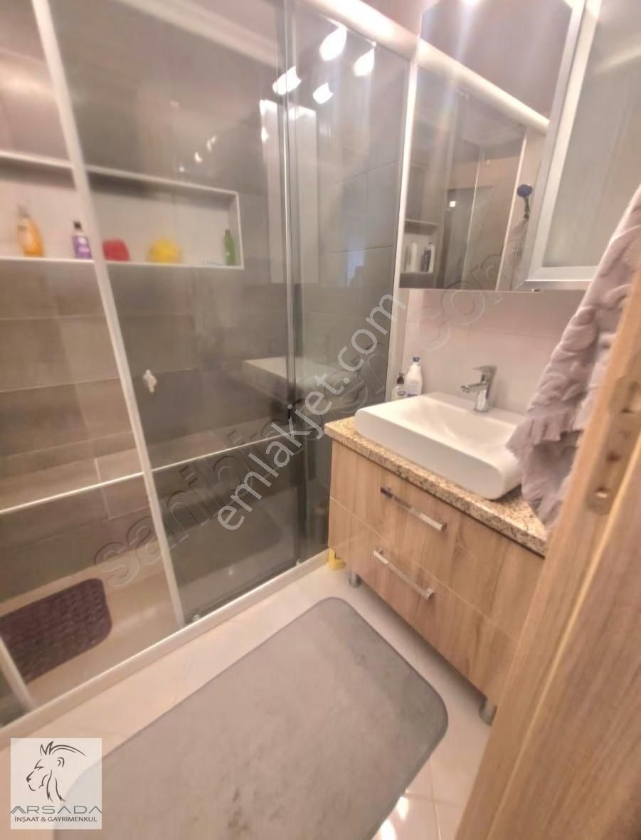 Kuşadası Kadınlar Denizin De Havuzlu Site İçinde Kiralık Boş 4+1 - Görsel 11