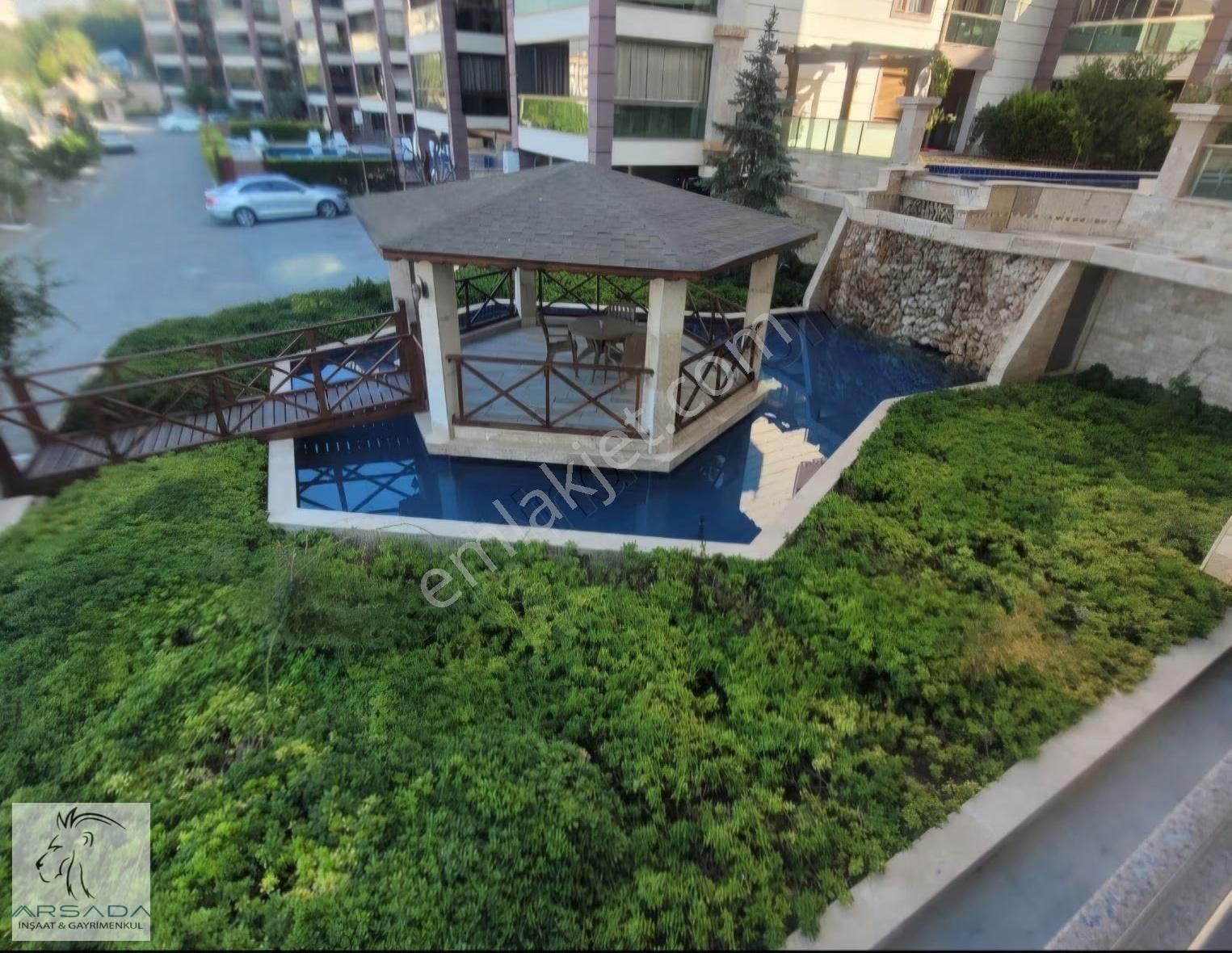Kuşadası Kadınlar Denizin De Havuzlu Site İçinde Kiralık Boş 4+1 - Görsel 7