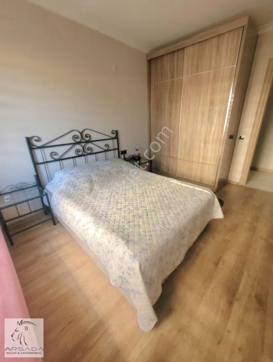 Kuşadası Kadınlar Denizin De Havuzlu Site İçinde Kiralık Boş 4+1 - Görsel 27