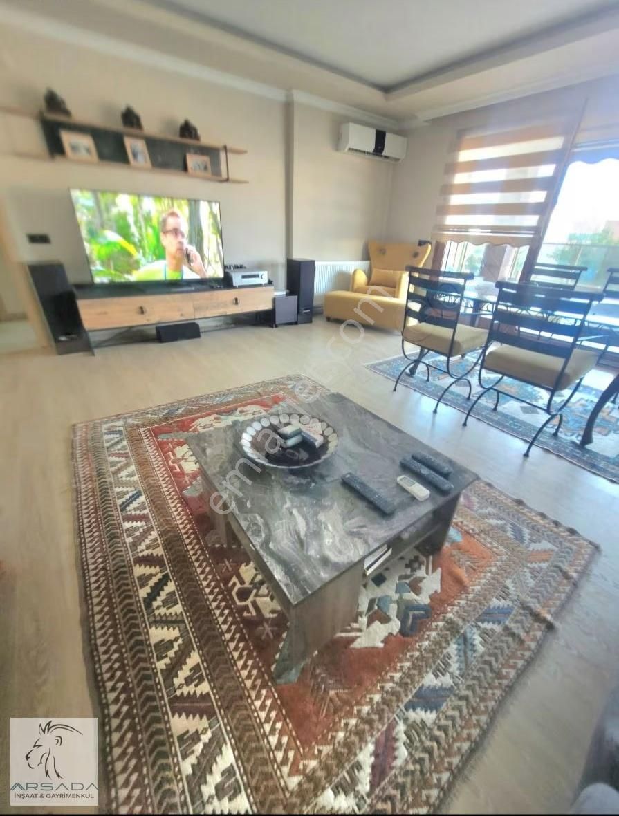 Kuşadası Kadınlar Denizin De Havuzlu Site İçinde Kiralık Boş 4+1 - Görsel 2