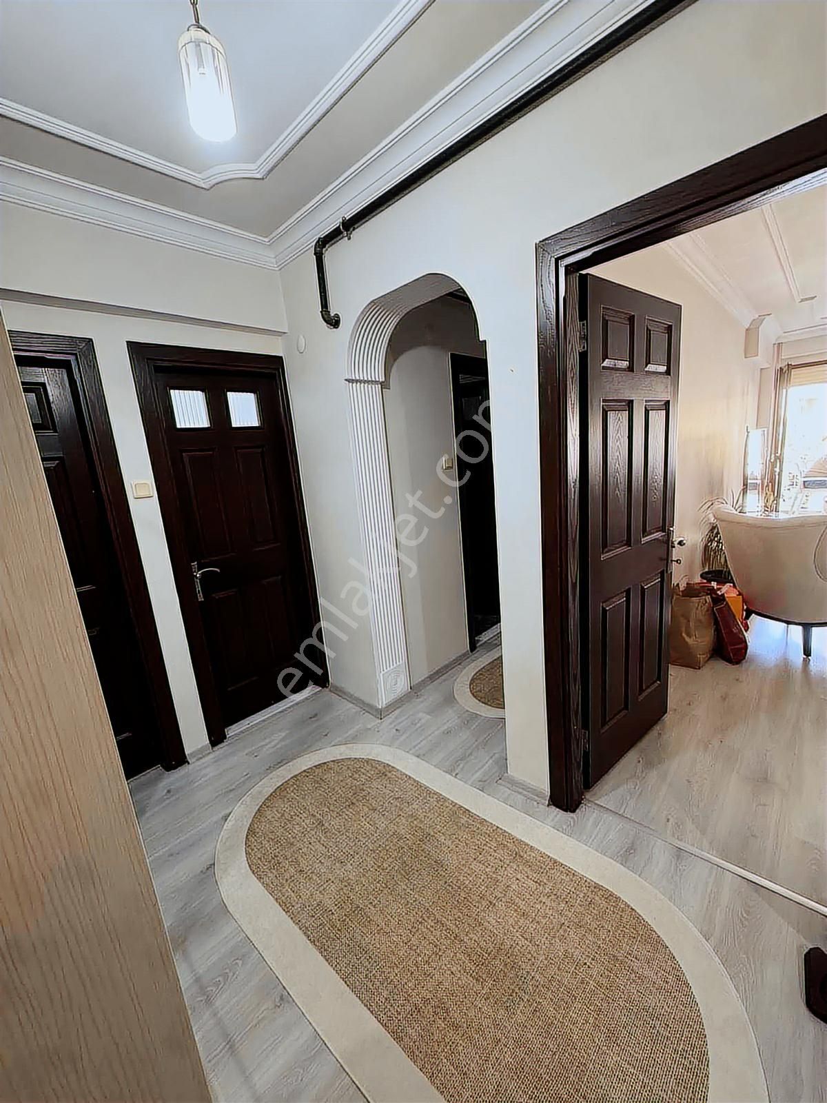 Bostanlı Gastronomi Sokağında Satılık 3+1 Geniş Daire - Görsel 13