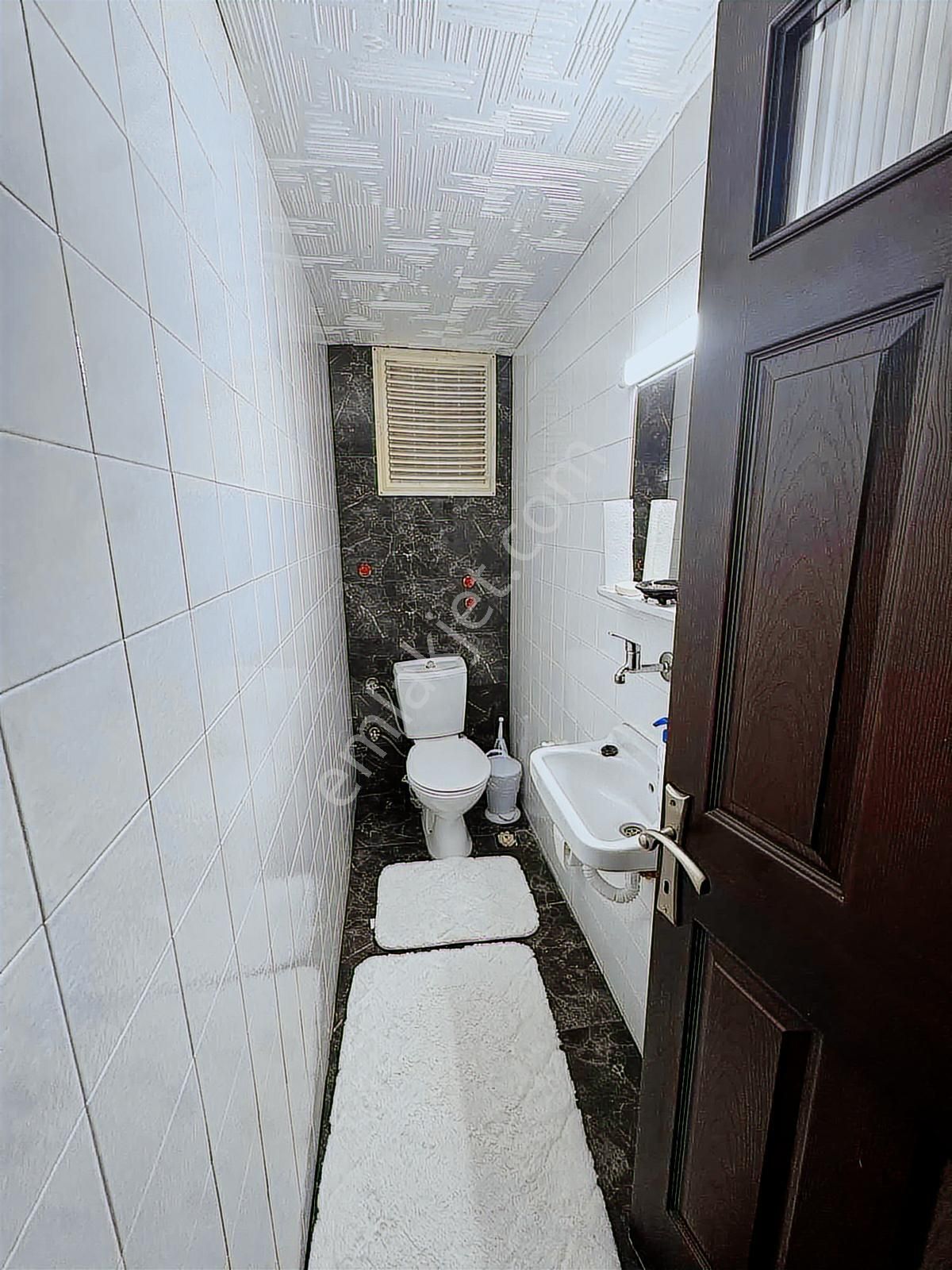 Bostanlı Gastronomi Sokağında Satılık 3+1 Geniş Daire - Görsel 7