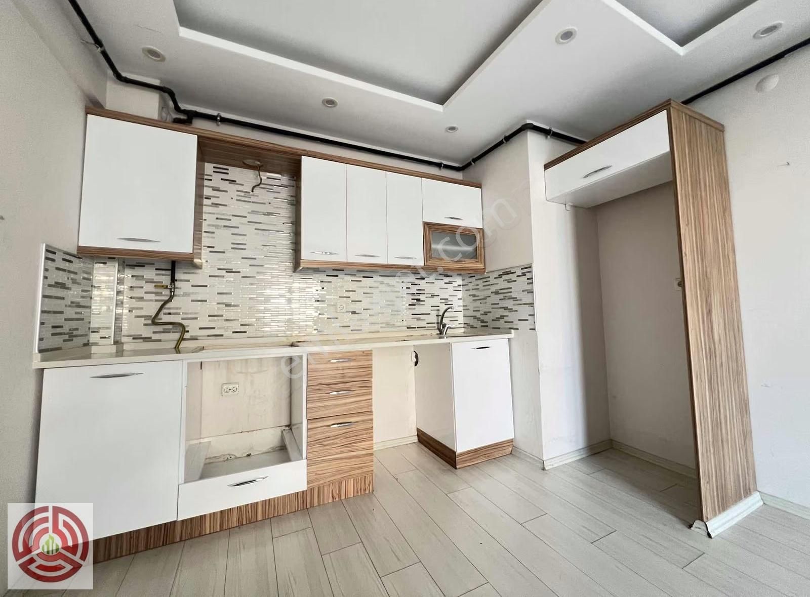 Emir Grup'tan Muradıye'de Satılık 2+1 Full Lüx Arakat Daire
