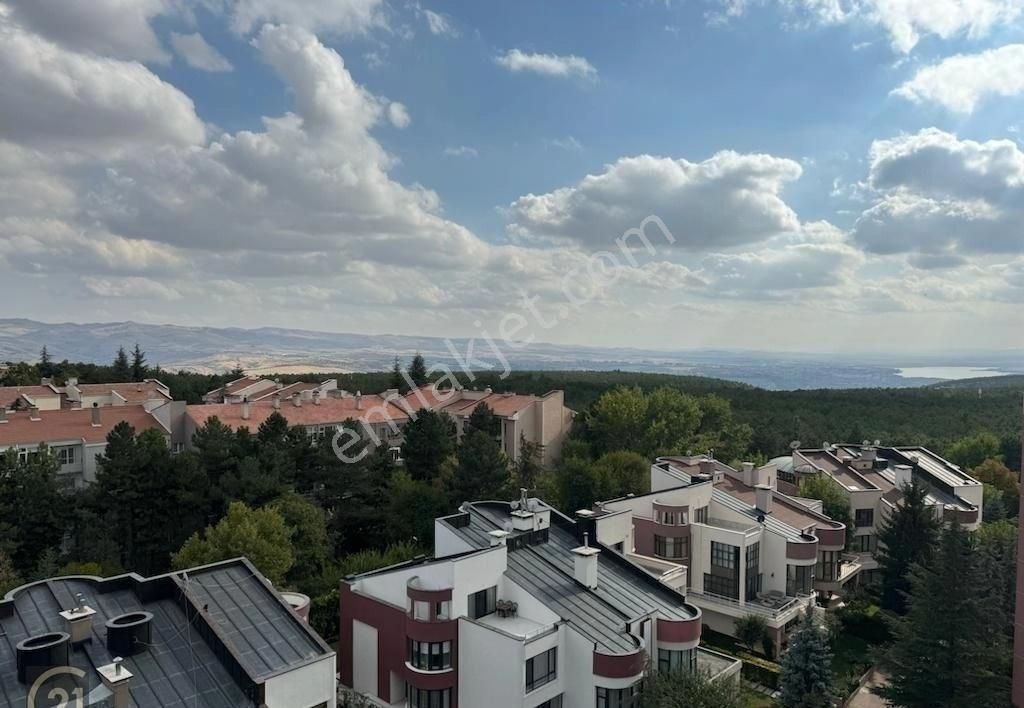 Oran Merkezde, Çınar Apartmanı'nda 4+1 Lüks Mobilyalı Kiralık - Görsel 25