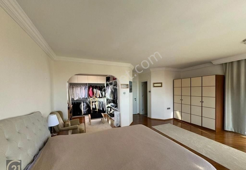 Oran Merkezde, Çınar Apartmanı'nda 4+1 Lüks Mobilyalı Kiralık - Görsel 4