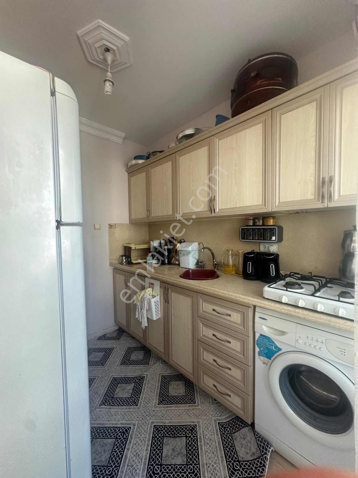 Merkezi Konumda Full Eşyalı Satılık Daire - Görsel 10