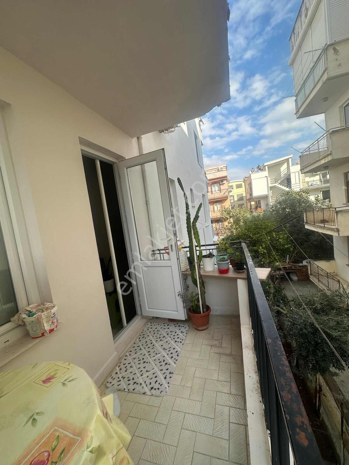 Merkezi Konumda Full Eşyalı Satılık Daire - Görsel 3