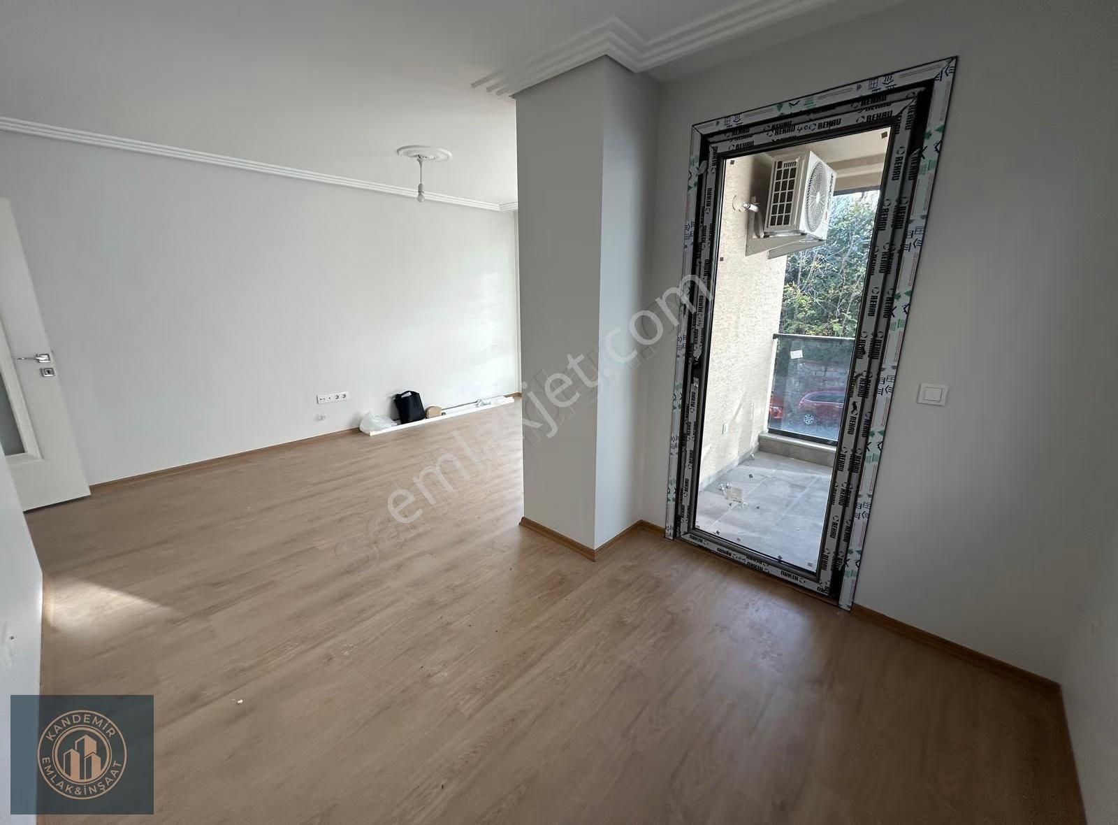 Üsküdar Nev Çarşıya Paralel 2+1 Sıfır Bina Satılık Daire - Görsel 13