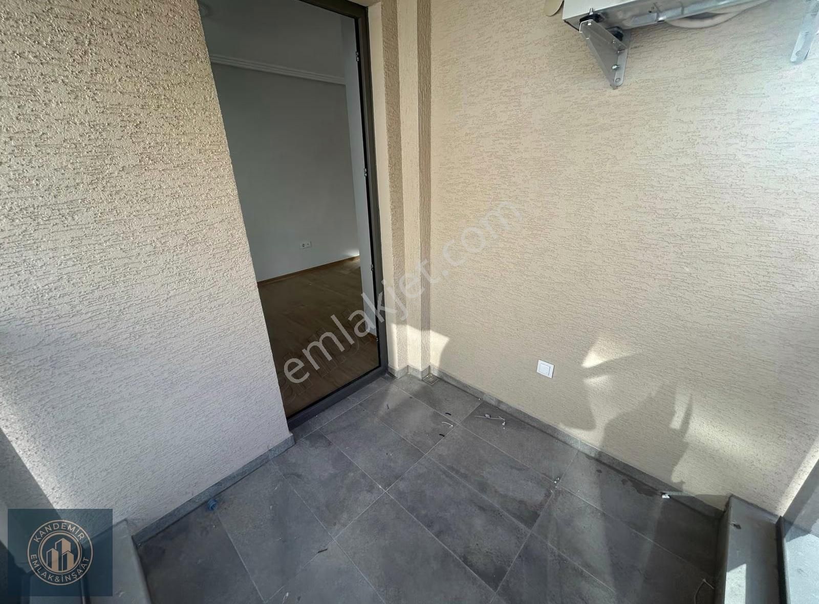 Üsküdar Nev Çarşıya Paralel 2+1 Sıfır Bina Satılık Daire - Görsel 9