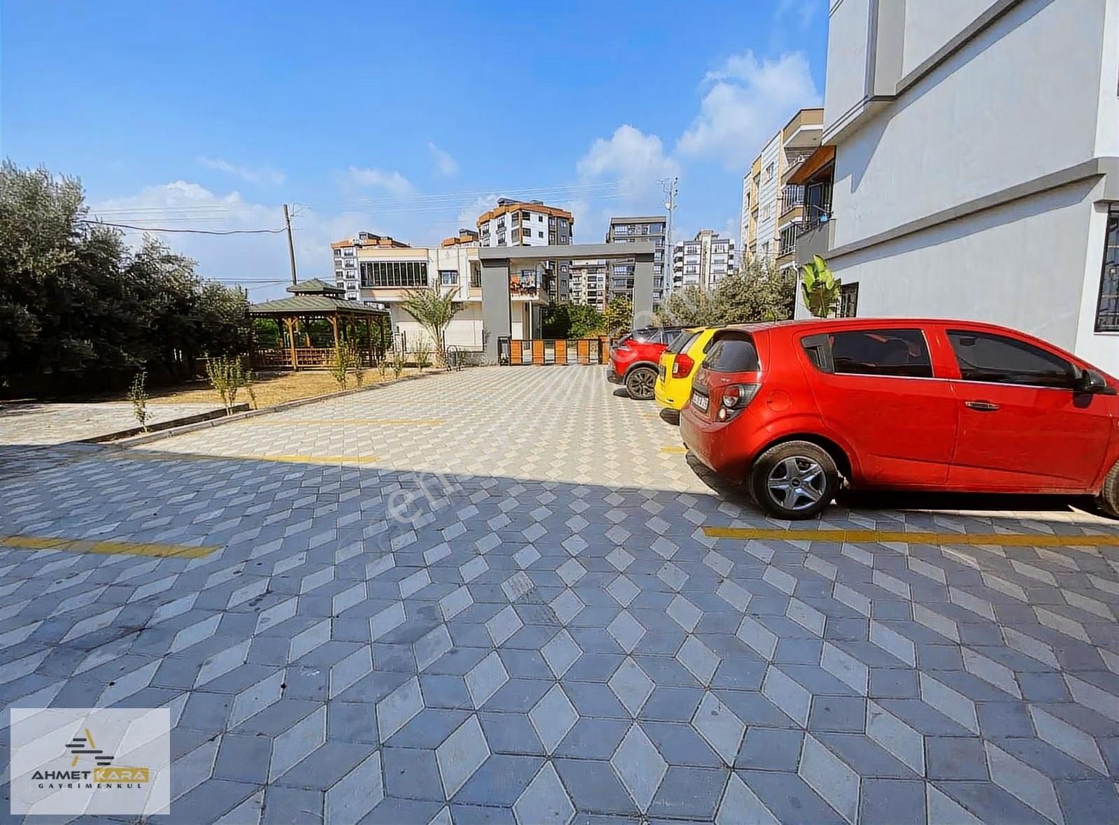 Ahmet Kara'dan Mezitli Akdeniz Mah. 1+1 Satılık Daire - Görsel 8