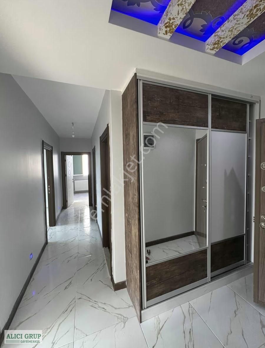 #macera Park Yanı Site İçi Kombili Çiftbanyo Kiralık 3+1 Daire - Görsel 23
