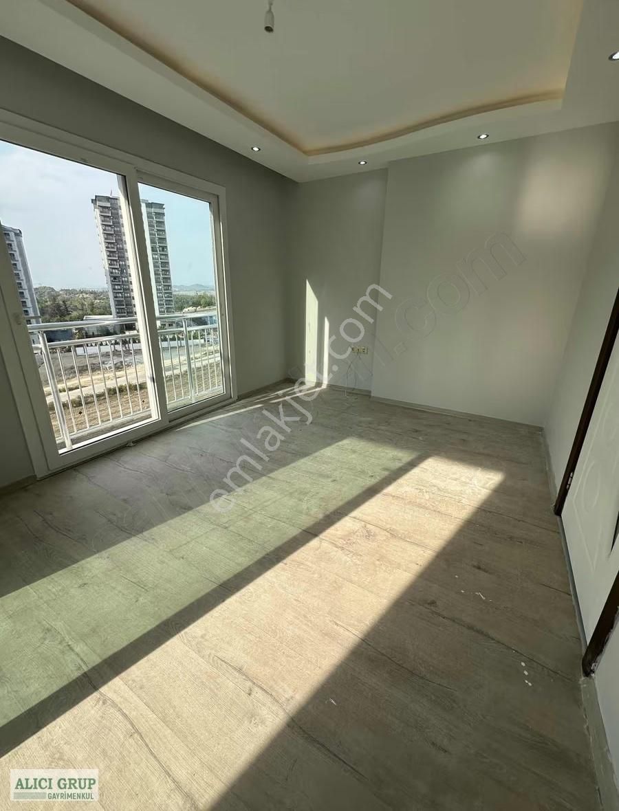 #macera Park Yanı Site İçi Kombili Çiftbanyo Kiralık 3+1 Daire - Görsel 2