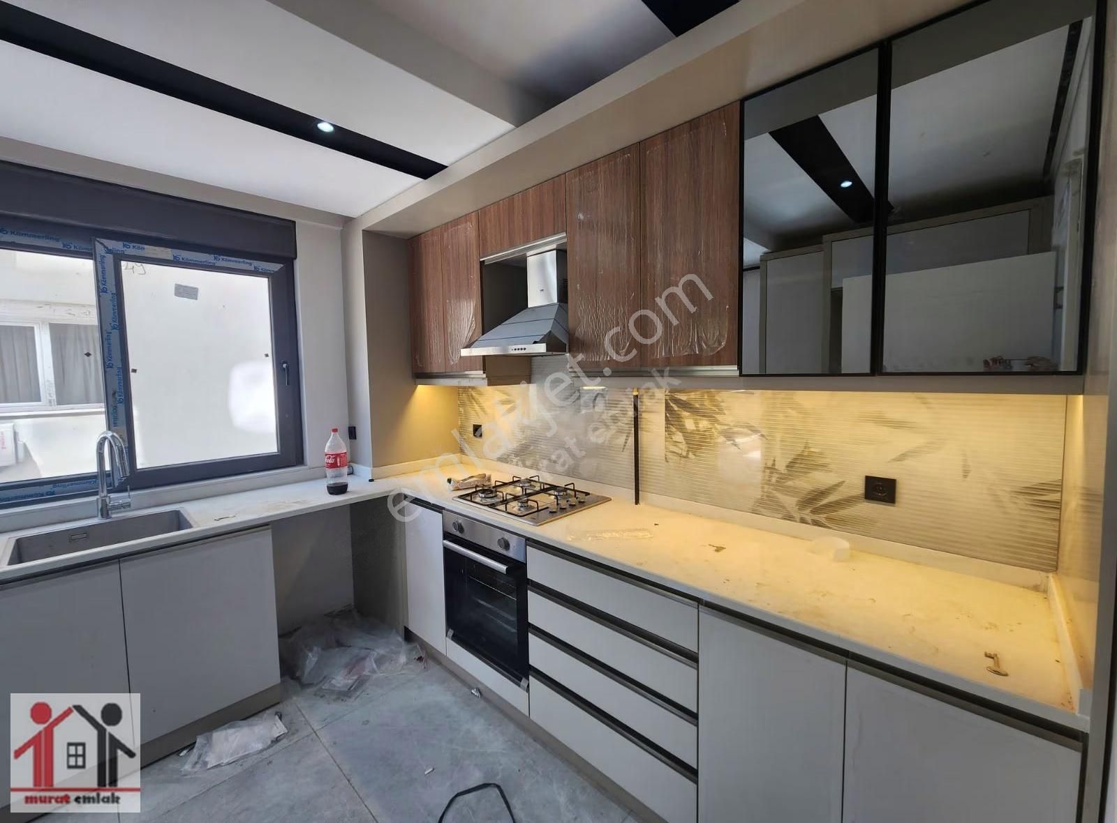 Meydankavağı'nda Sıfır 3+1 Ferah Kapalı Otoparklı Daire