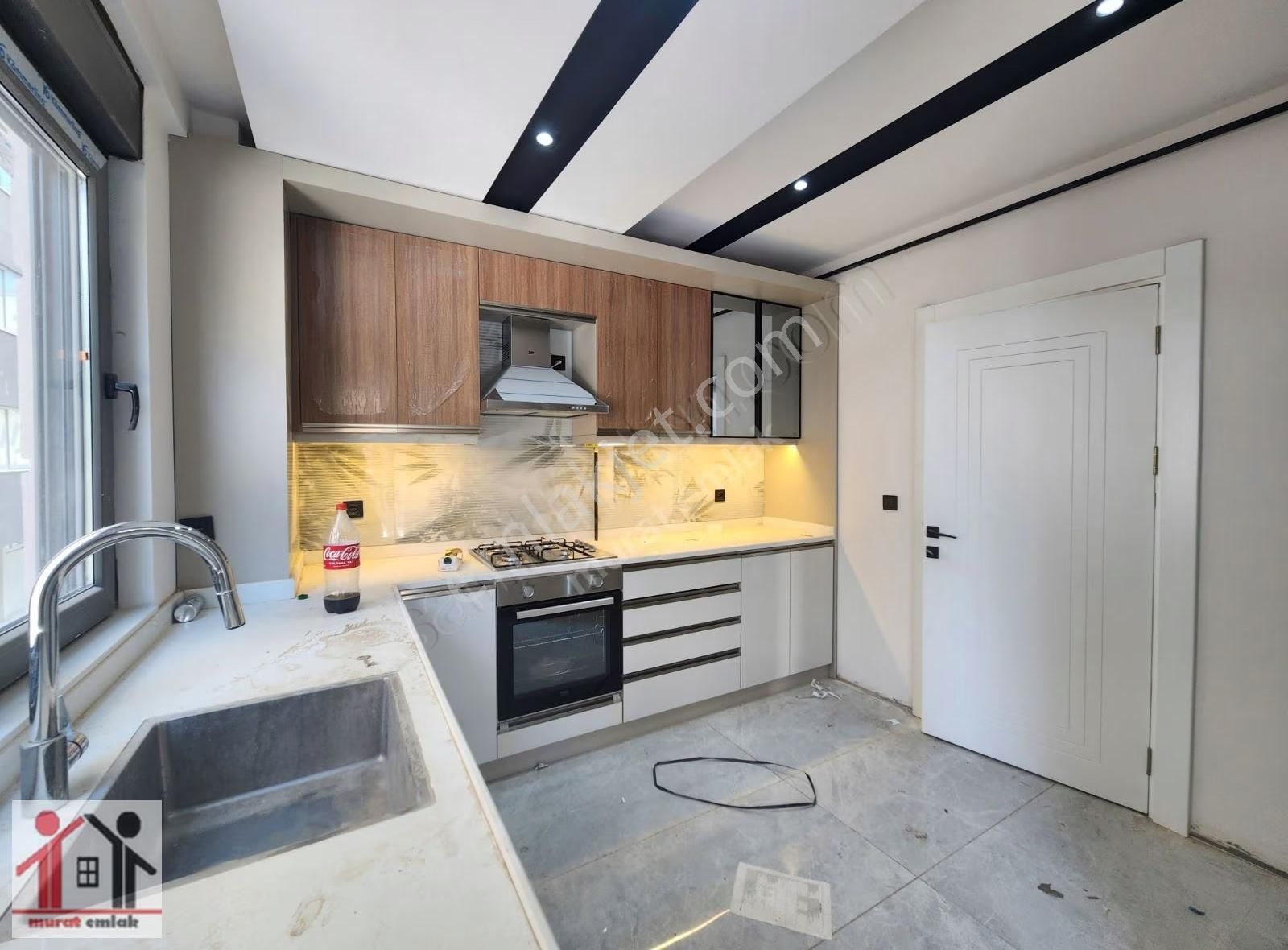 Meydankavağı'nda Sıfır 3+1 Ferah Kapalı Otoparklı Daire - Görsel 15