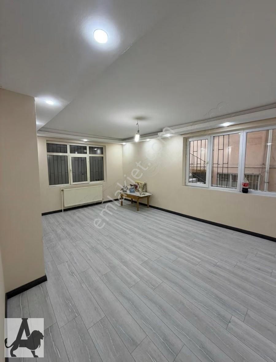 Ultra Lüks Yapılı 3+1 Bağımsız Salon Cadde Üzeri Satılık Daire - Görsel 6