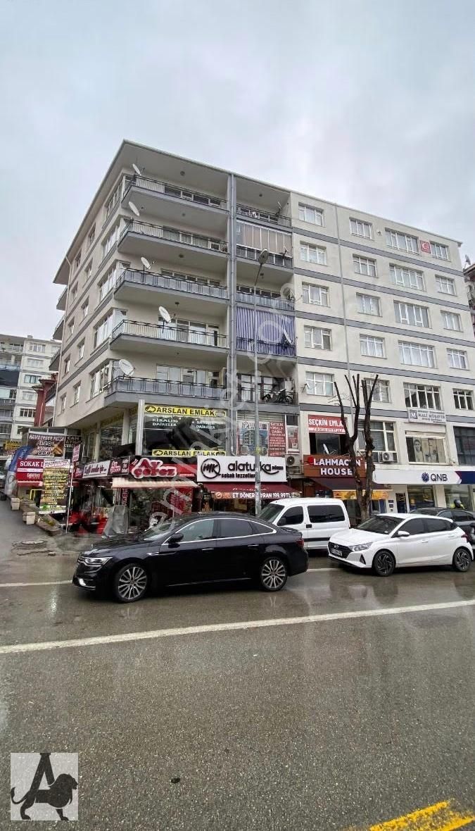 İvedik Caddesinde 380v Elektrikli Komple Bina Altı 180m2 İşyeri - Görsel 12