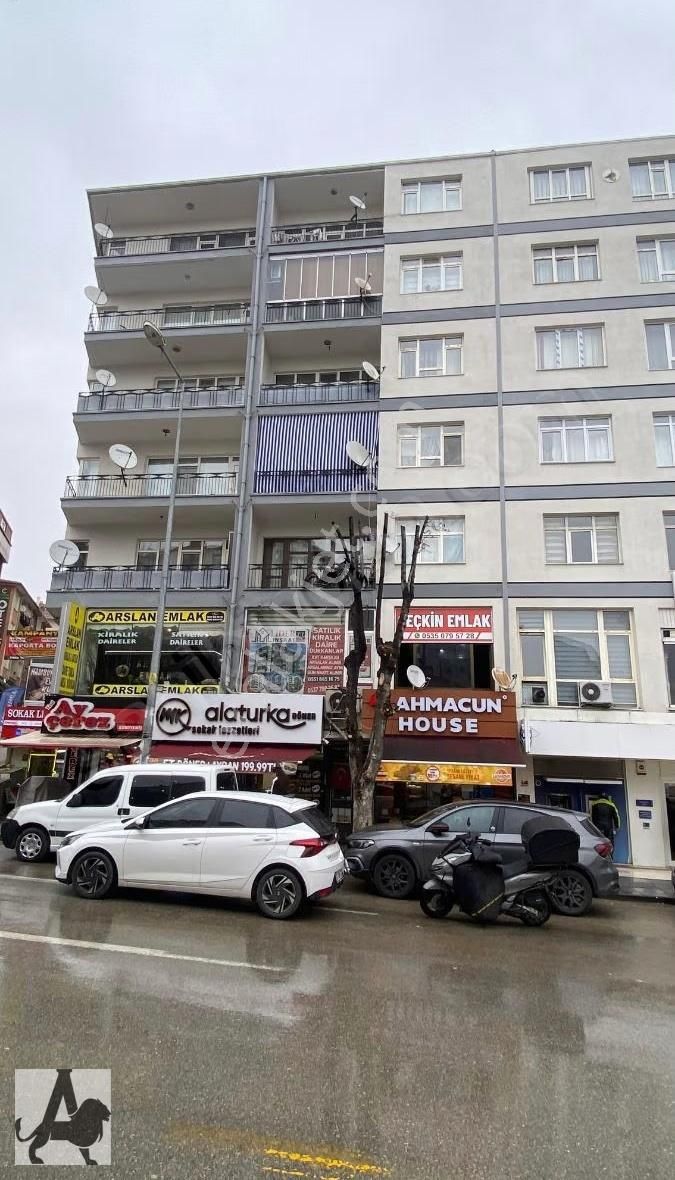 İvedik Caddesinde 380v Elektrikli Komple Bina Altı 180m2 İşyeri - Görsel 13