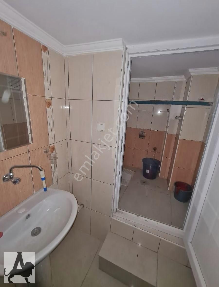 İvedik Caddesinde 380v Elektrikli Komple Bina Altı 180m2 İşyeri - Görsel 11