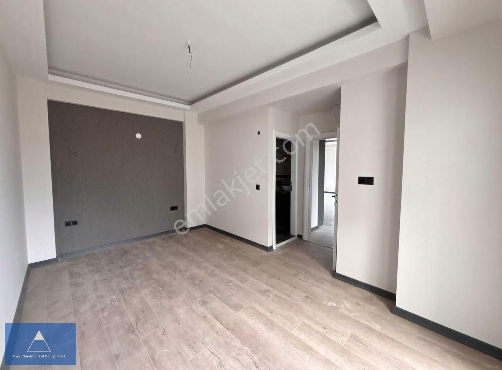 Körfez'de Kapanmaz Deniz Manzaralı Satılık 2+1 Fırsat Daire - Görsel 3