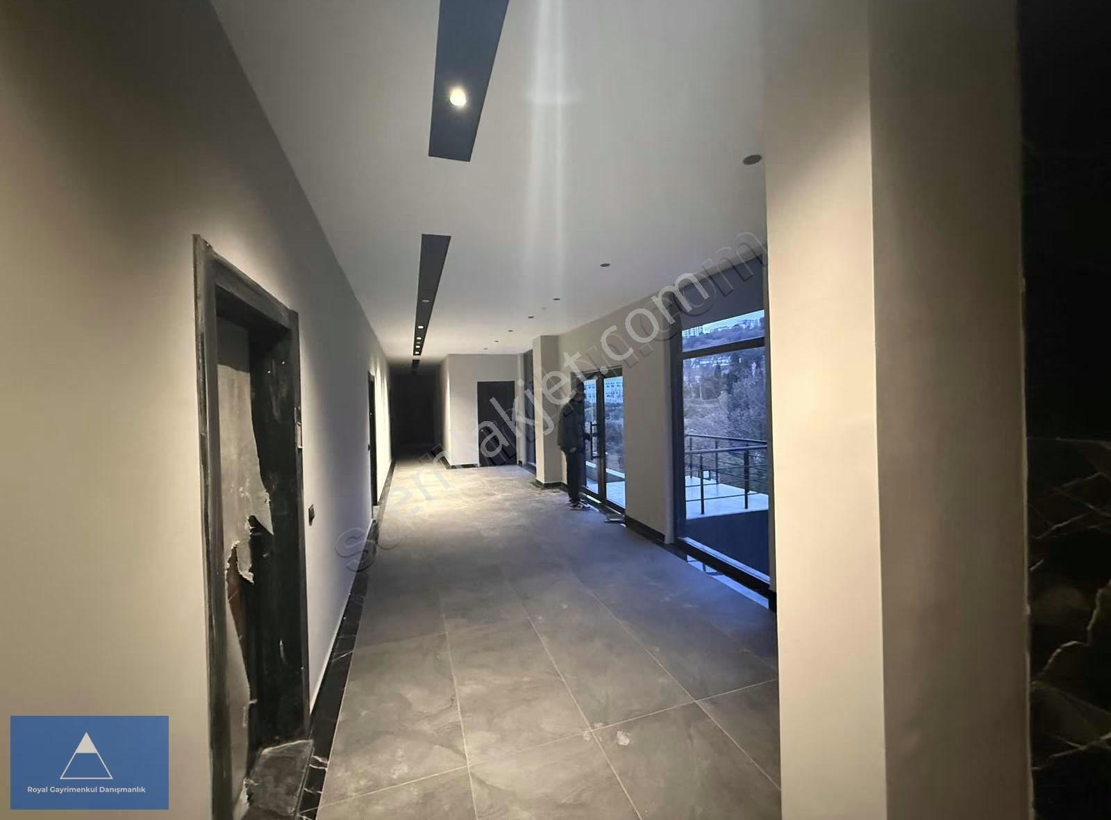 Baran Plaza Sahilde Ultra Lüks Ofis-daire Satılık 2+1 - Görsel 11