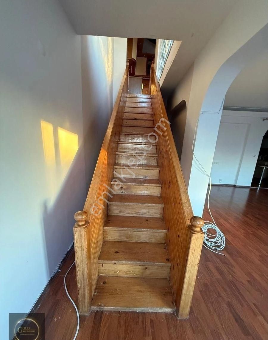 Üsküdar Salacak'ta Manzaralı Dubleks Kiralık Daire - Görsel 17